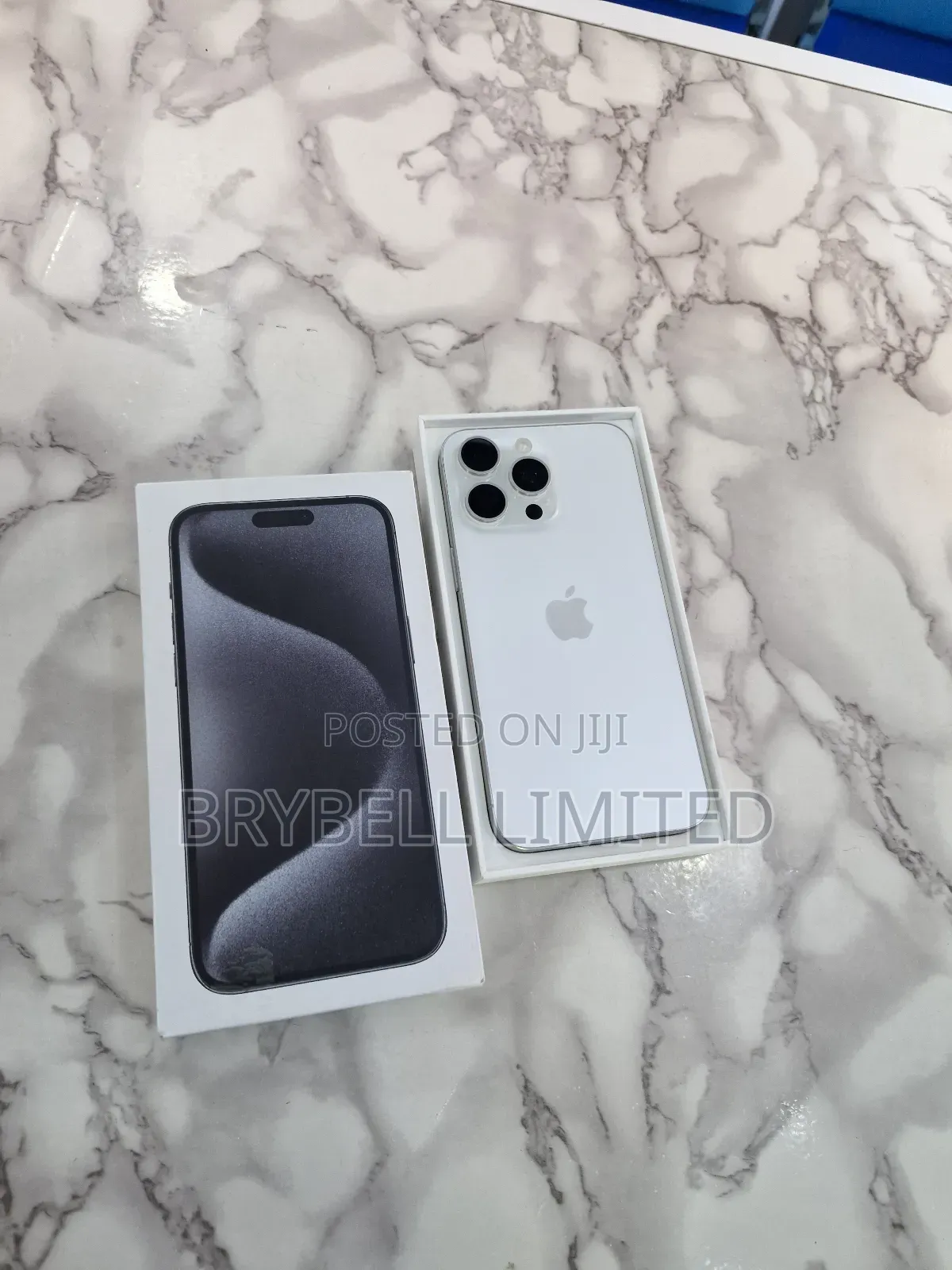 Apple iPhone 15 Pro Max 256 GB White