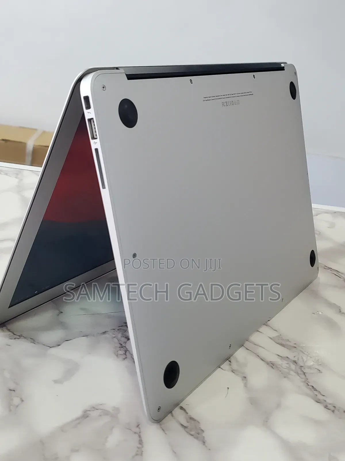 Laptop Apple MacBook Air 2017 8GB Intel Core I7 SSD 256GB