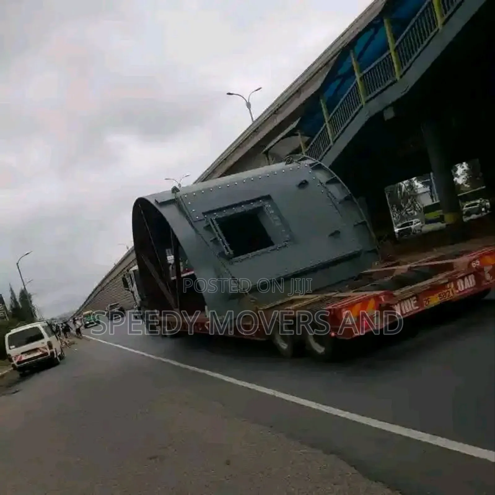 Highsided/Flatbed Trailers for Errands Are Readily Available