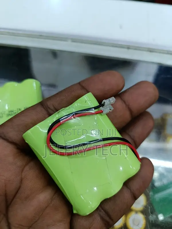 3.6v 2500mah Aa Ni-Mh Rechargeable Battery Pack 2-Wire