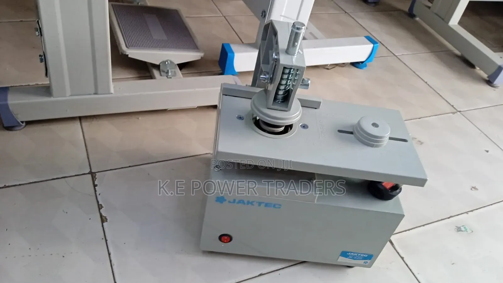 Curtain Hole Opener Machine