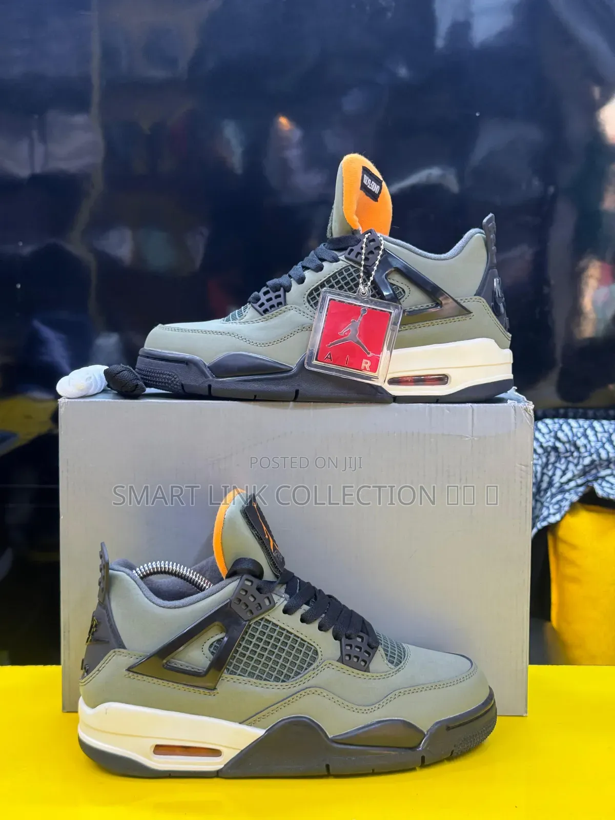 Air Jordan 4
“ Deep Green ”