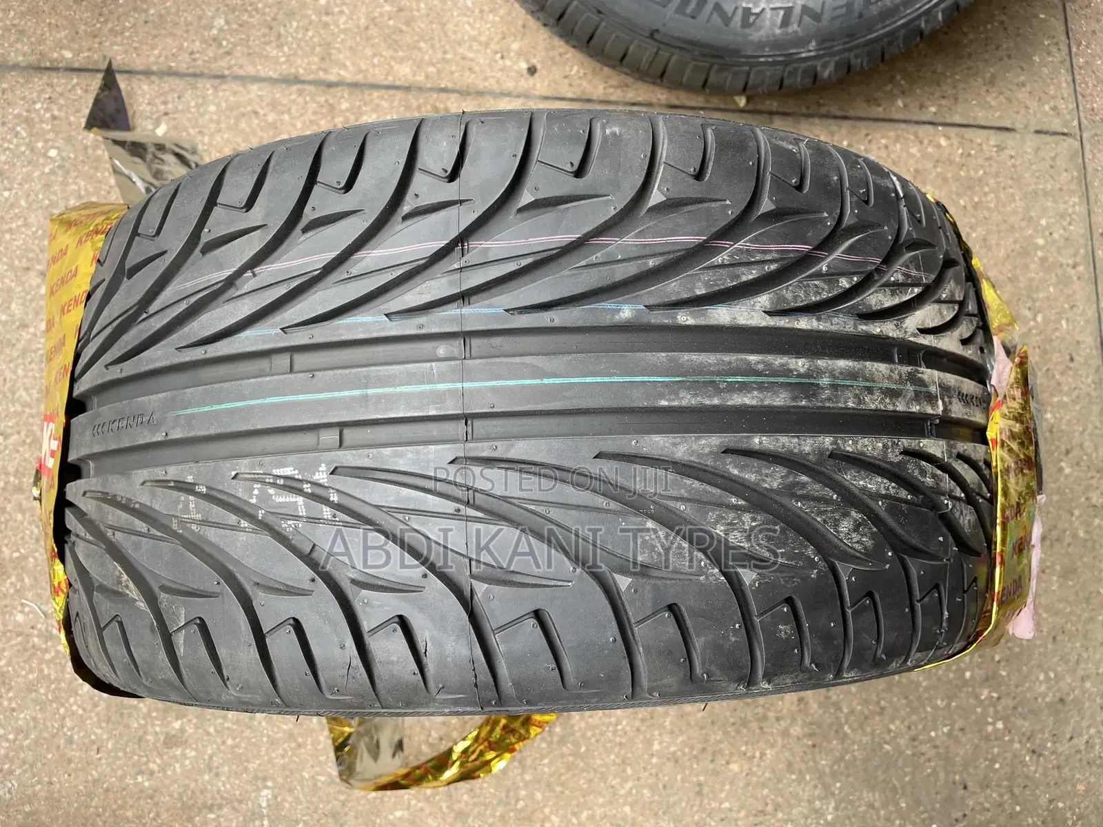 255/35r18 Kenda Tires Kr20