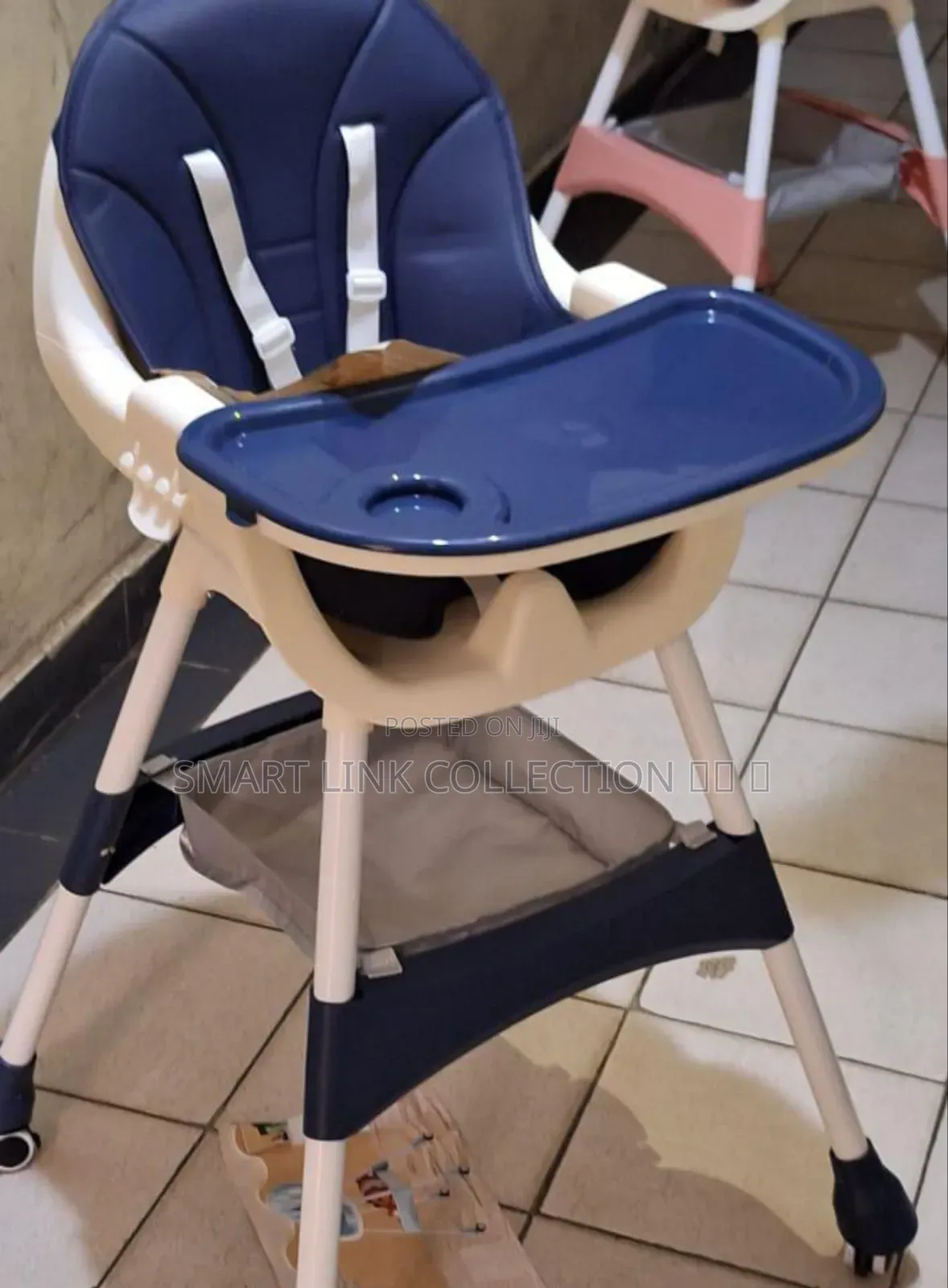 Feeding Chair With Moving Wheel's
