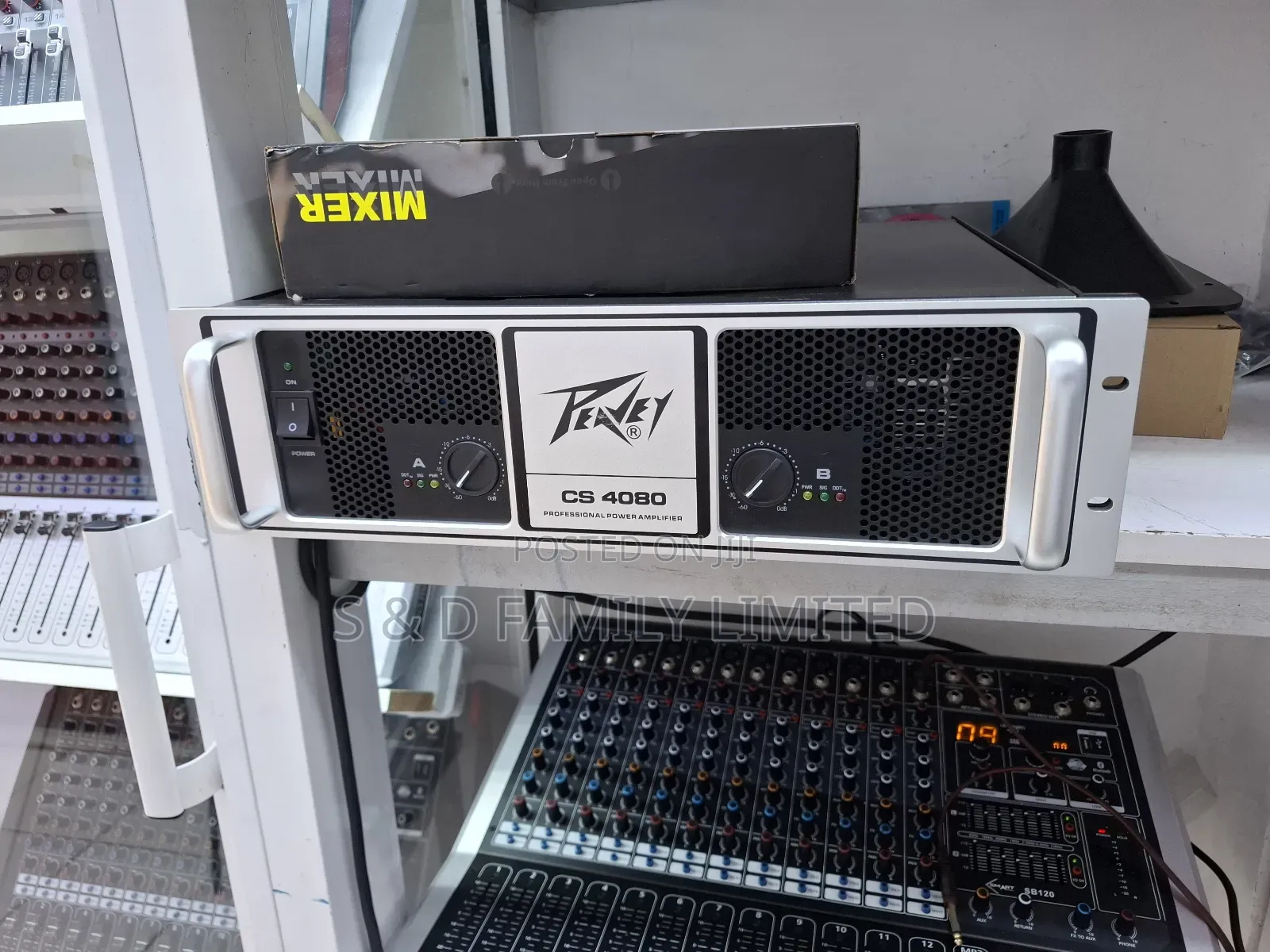 Peavey Cs 4080 3u Size Power Amplifier