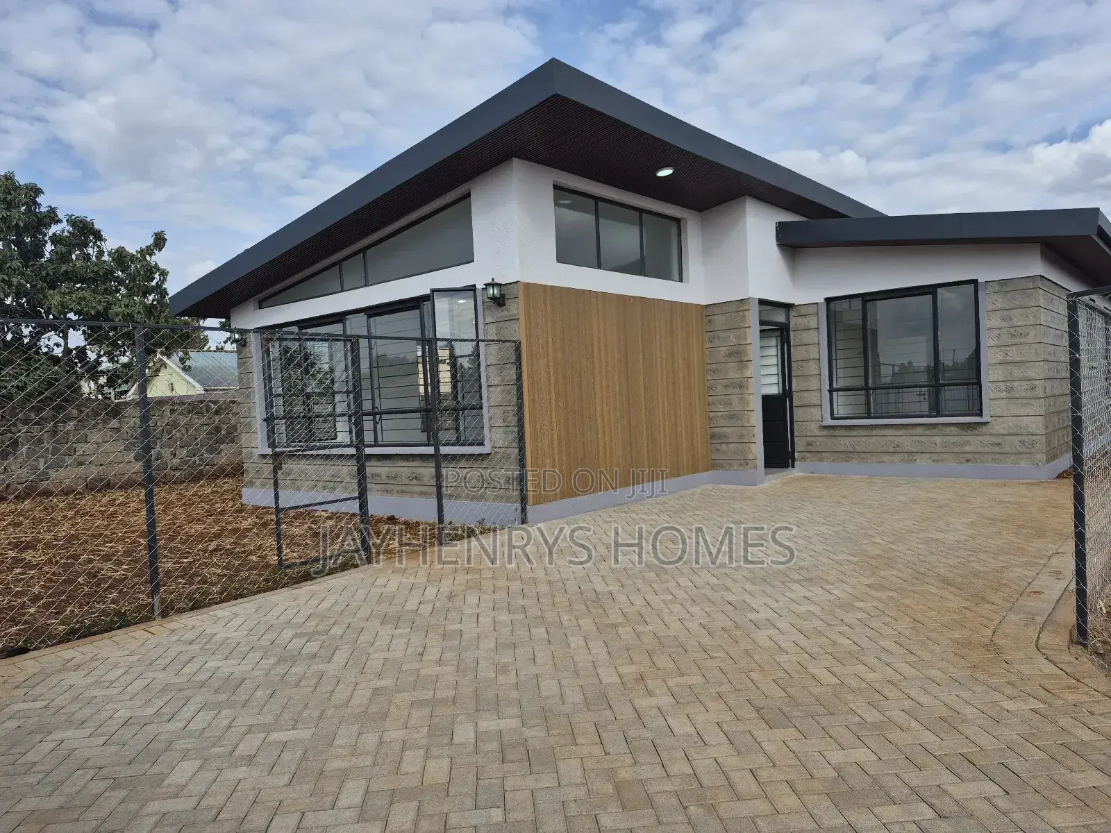 3bdrm Bungalow in Ruiru for sale