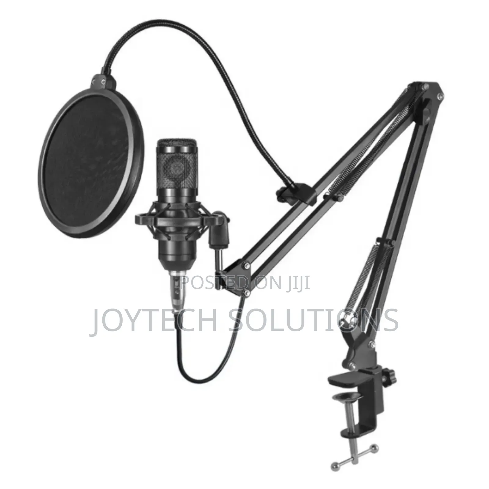 The Studio Microphone Set. Bm 800 and Reachable Sound Card V8