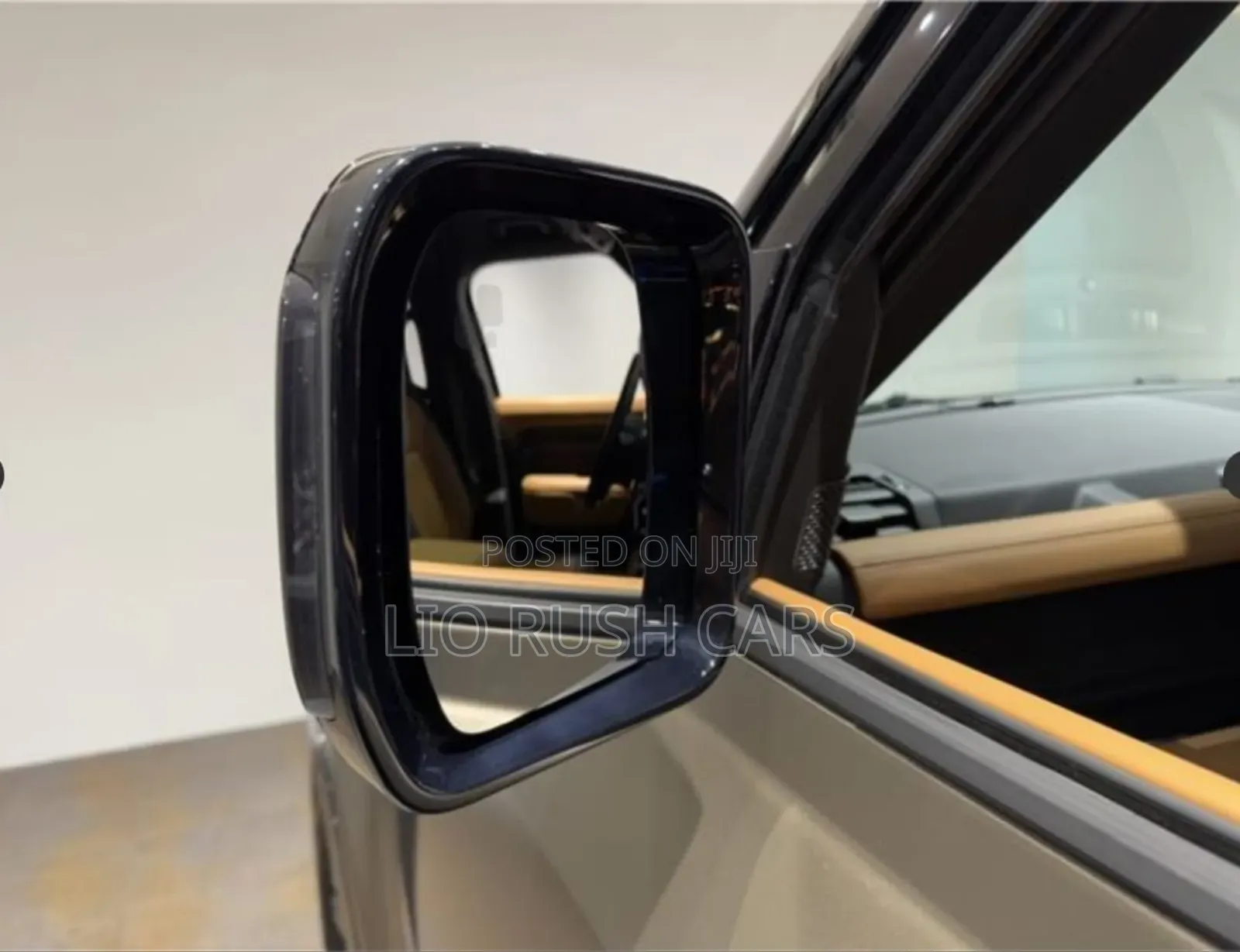 Land Rover Defender 2022 Gold