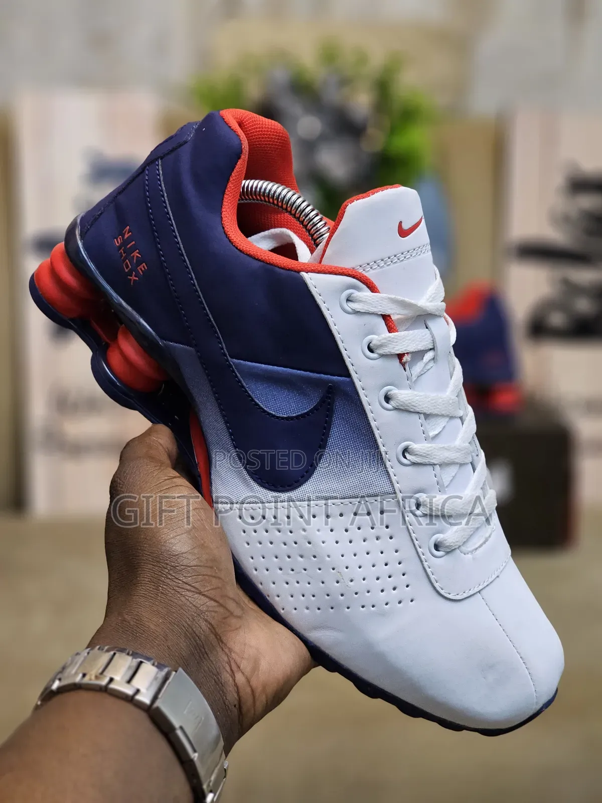 Nikes Shoxs Deliver Men Shoes