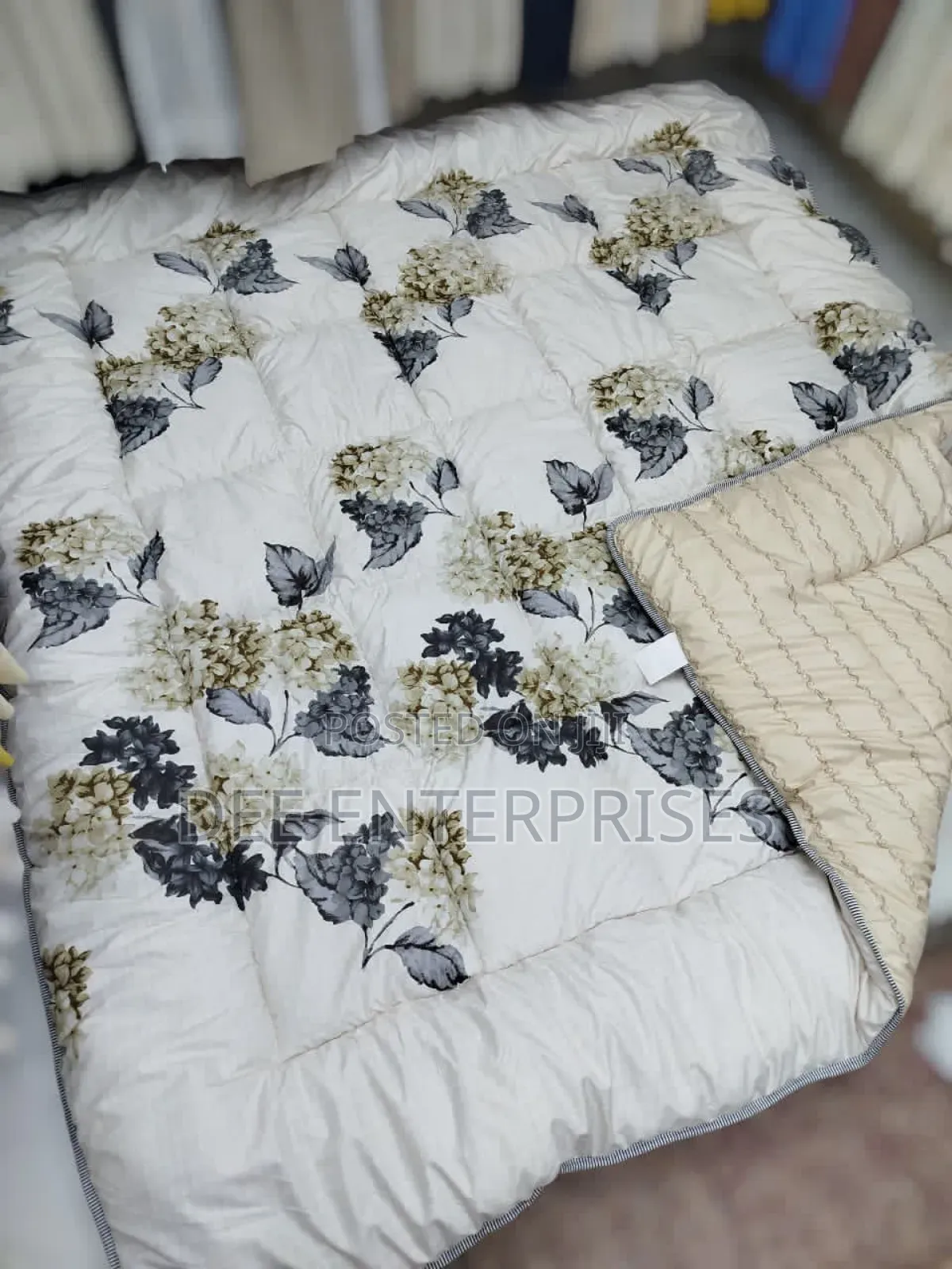 Double Sided Heavy Cotton Binded Duvet