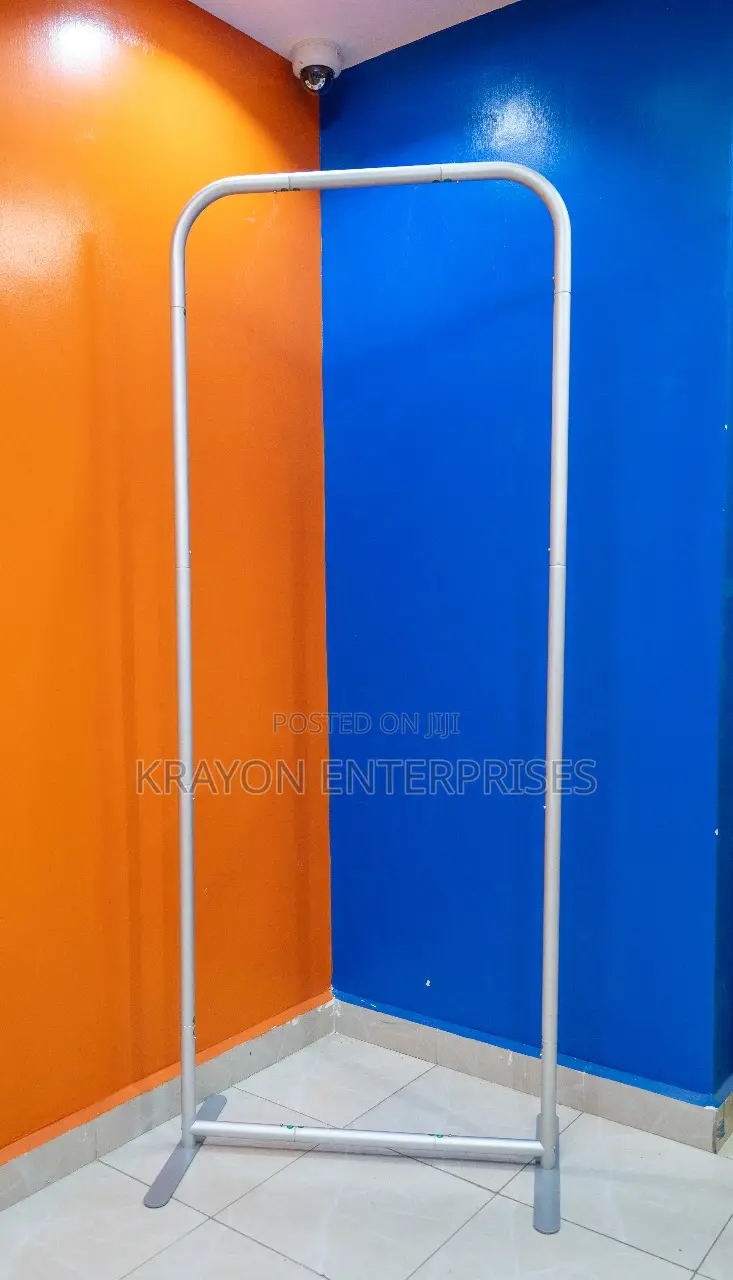 Promotional Curve Display