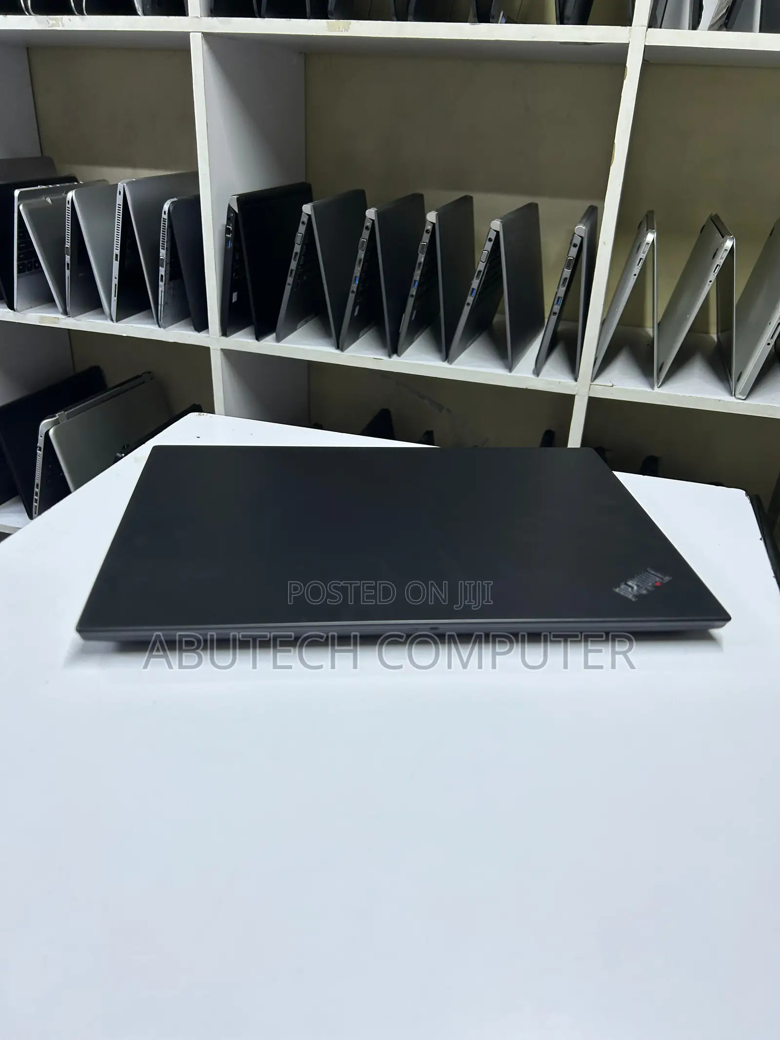 Laptop Lenovo Thinkpad T490s 8GB Intel Core I5 SSD 256GB