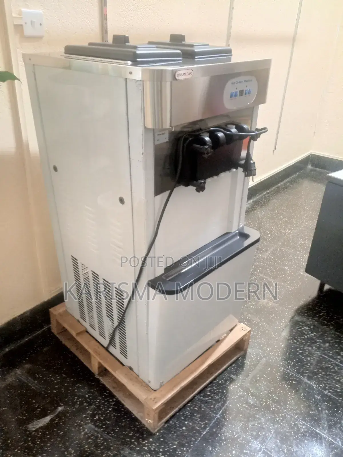 Ice Cream Machine Dairy Delight