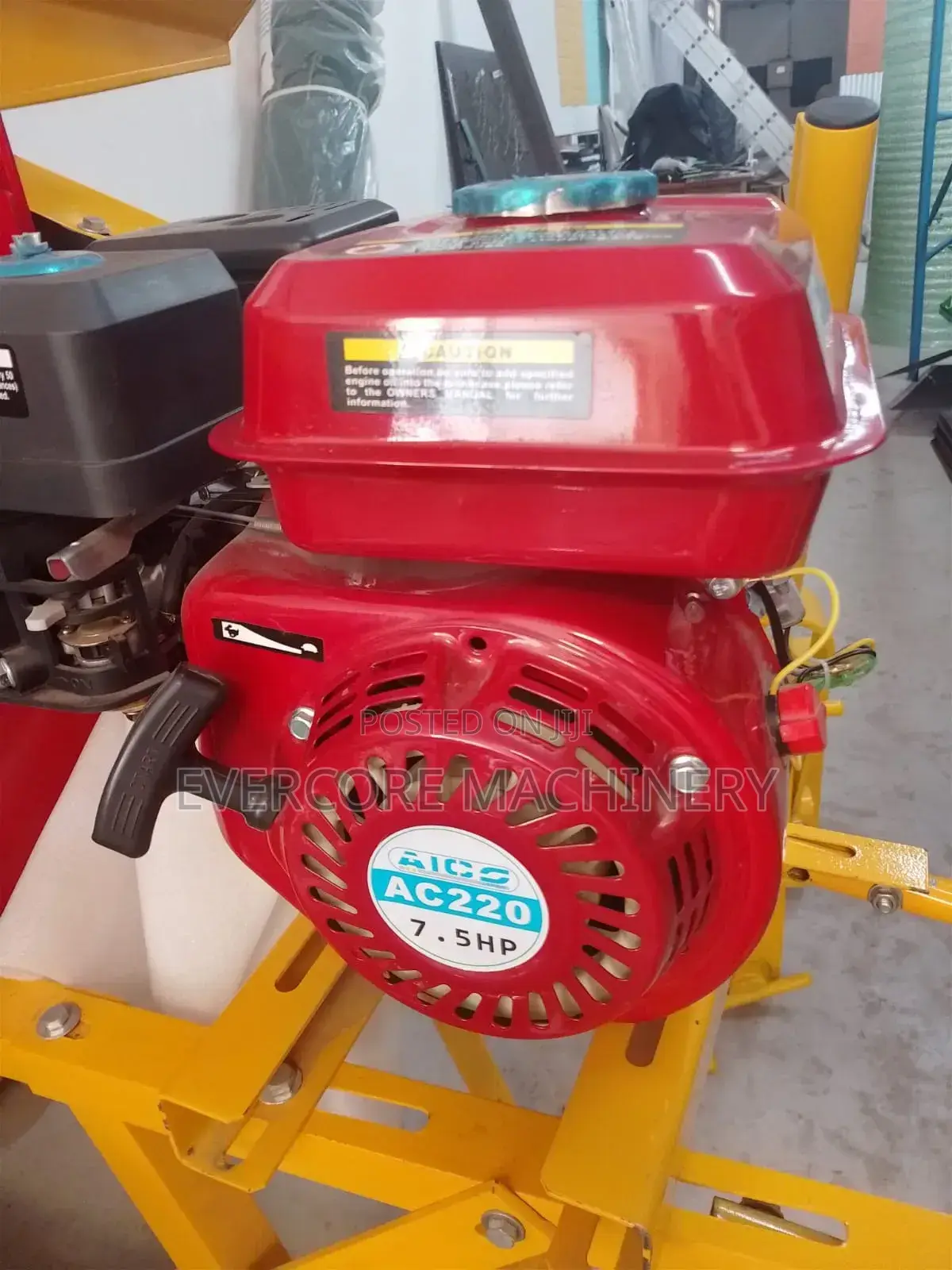 Milano Italia Multipurpose Animal Feedchopper With Petrol Engine.