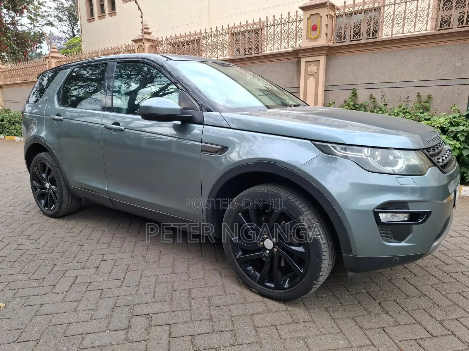 Land Rover Discovery 2015 Gray