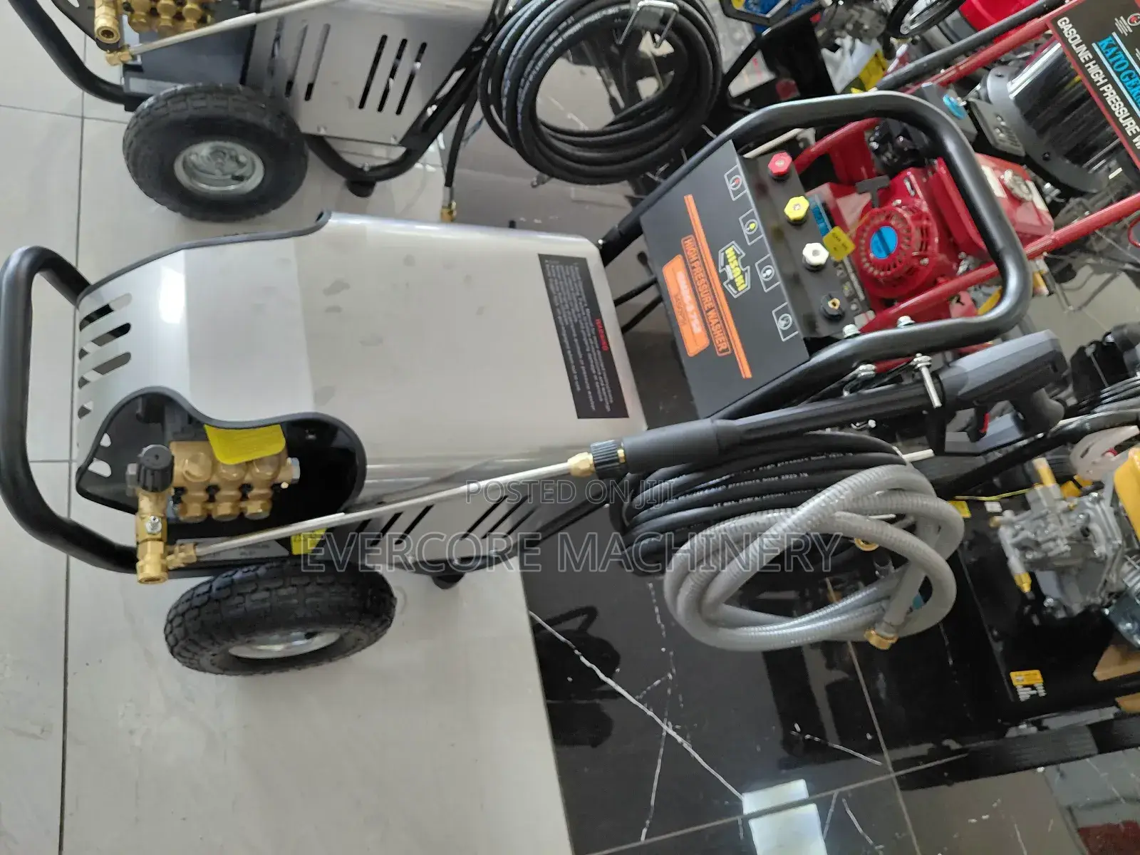 Hisaki Japan 3450psi Electric Single Phase Highpressure Washer.