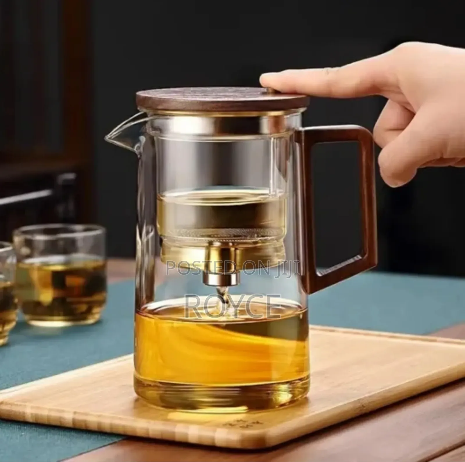 One Press Glass Tea Infuser