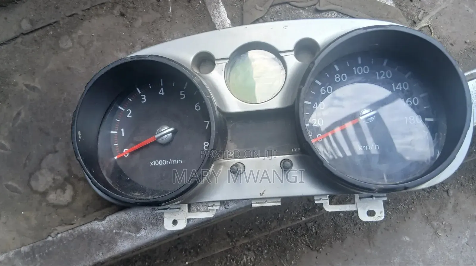Ex Japan Nissan Dualis Clock