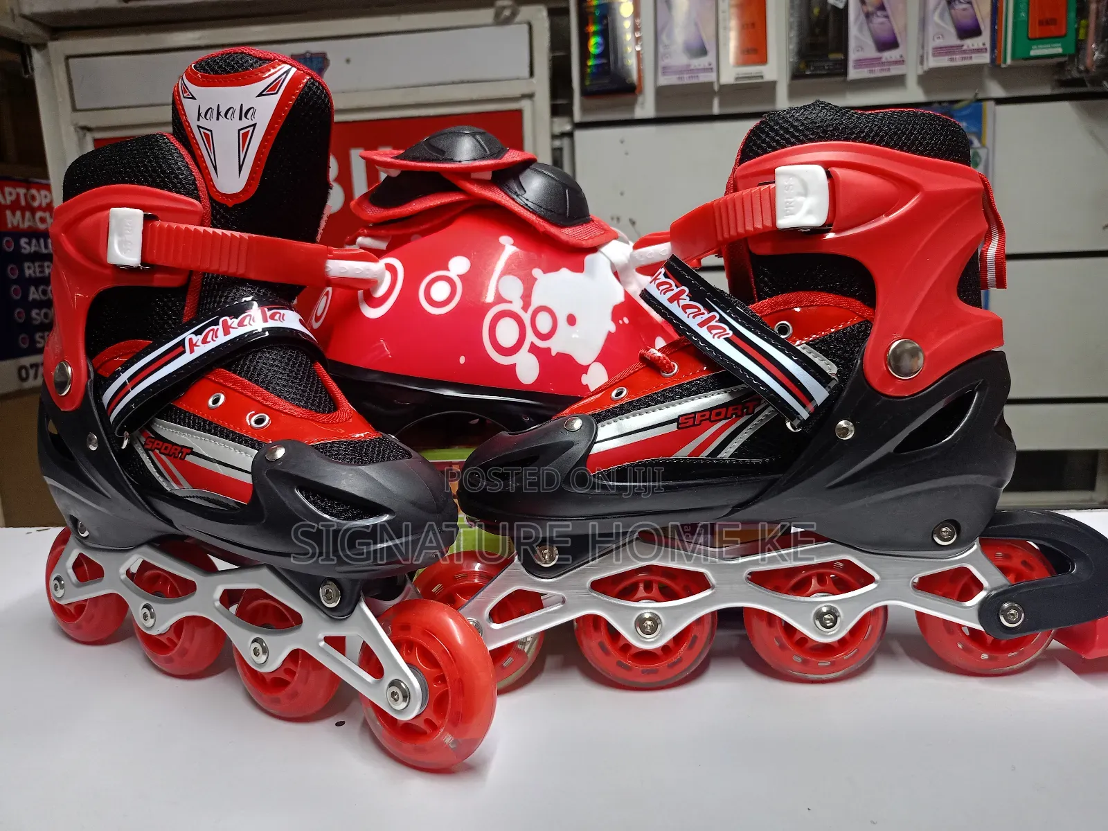 Adjustable Skating Shoes Set