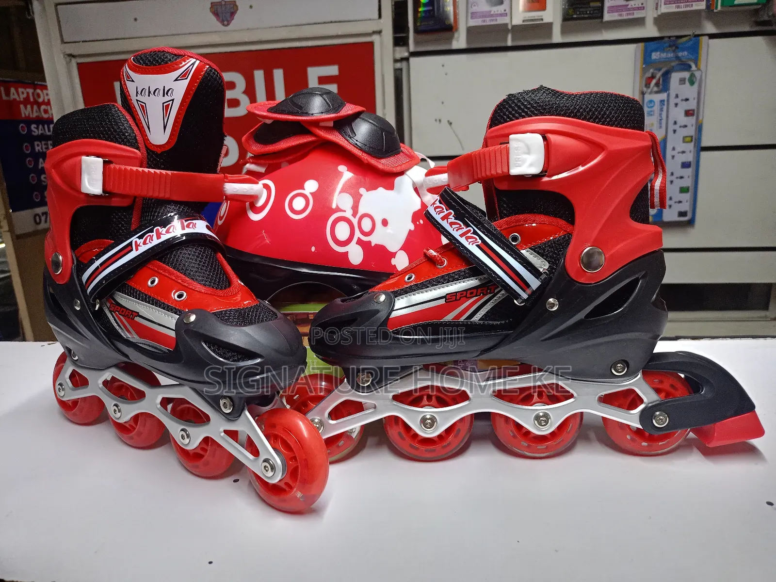 Adjustable Skating Shoes Set