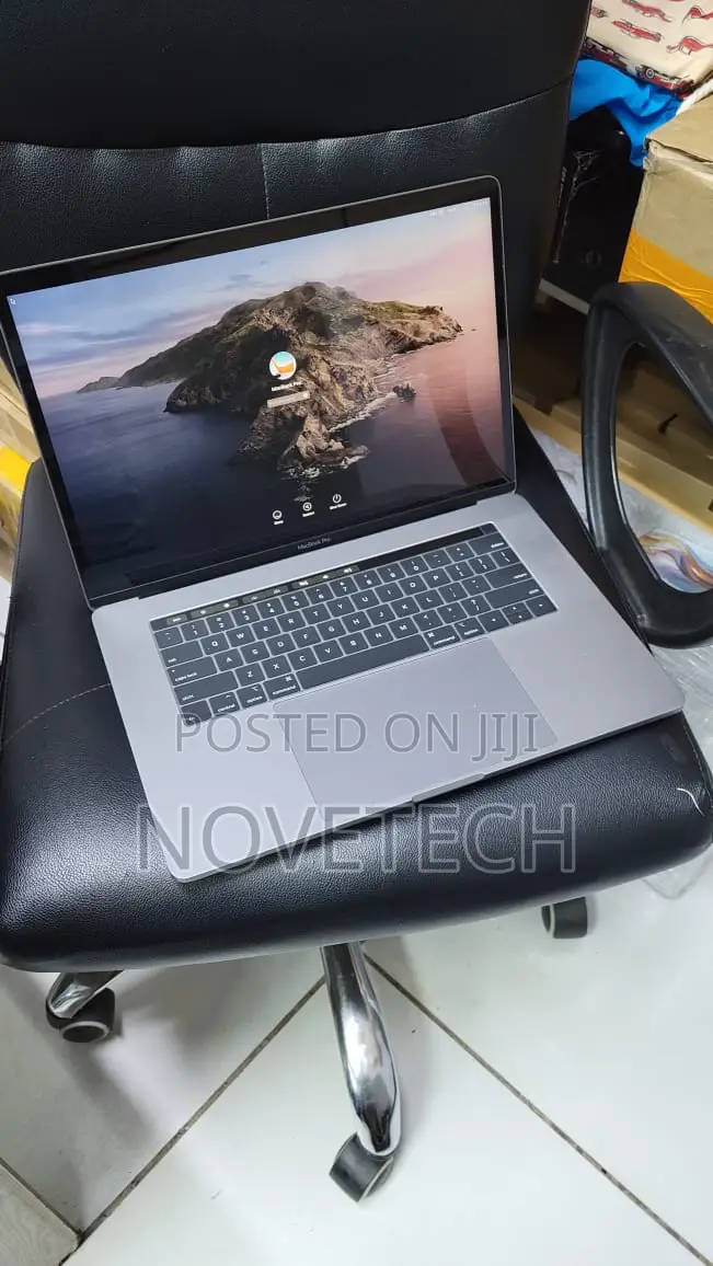 Laptop Apple MacBook Pro 2019 32GB Intel Core I9 SSD 1T