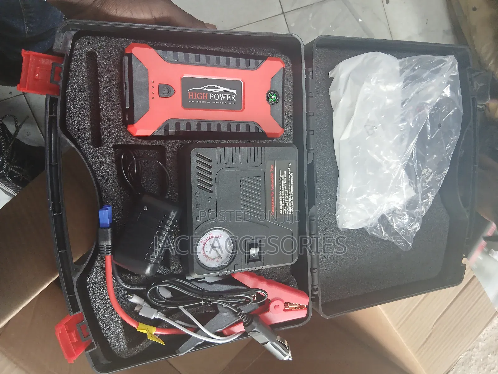 Car Jumpstarter With Air Compressor