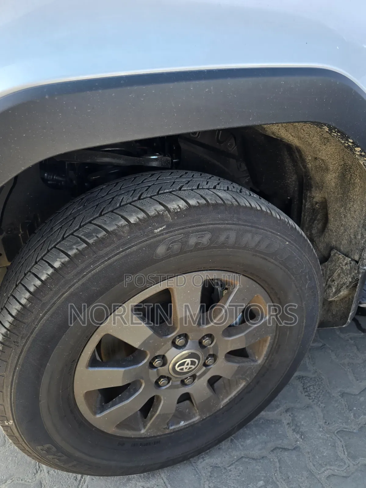 New Toyota Land Cruiser Prado 2024 Off white