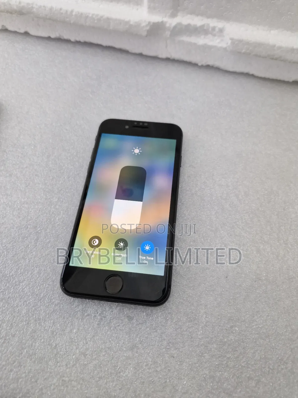 Apple iPhone 8 64 GB Black