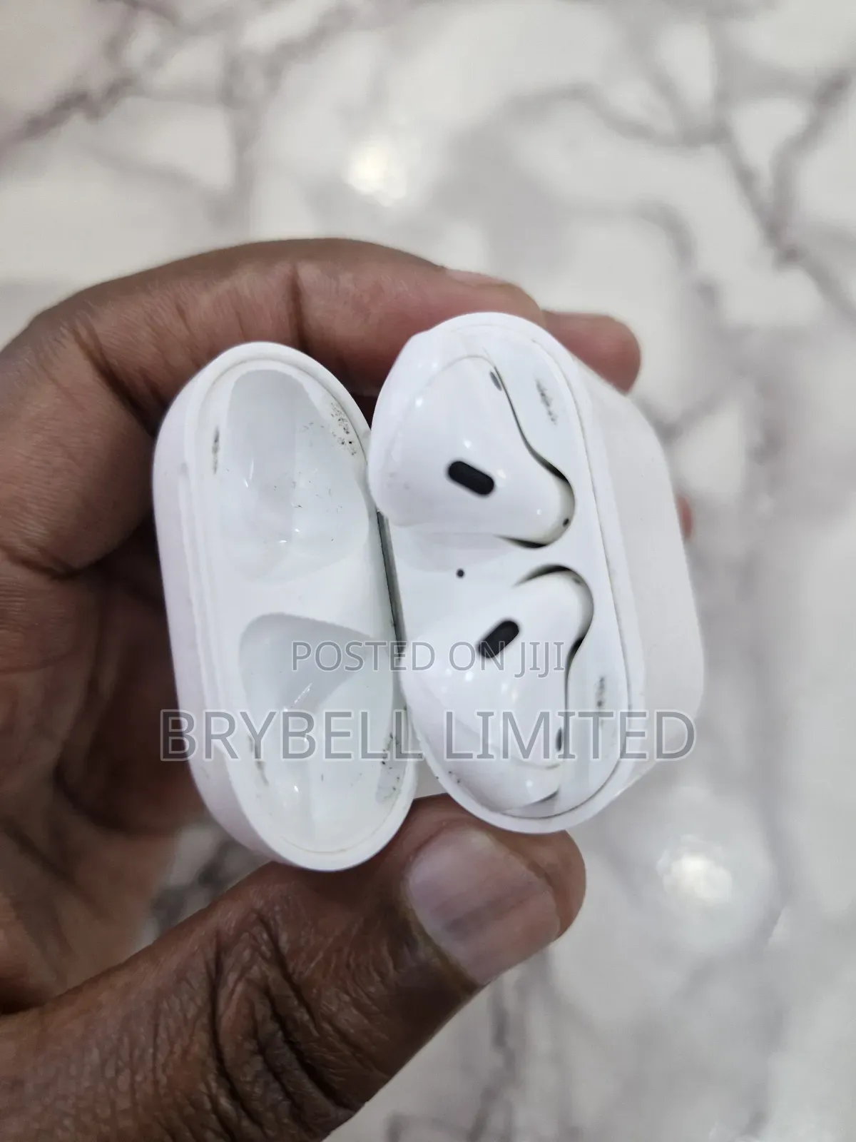 Original Apple Airpods 1, White, Clean as New