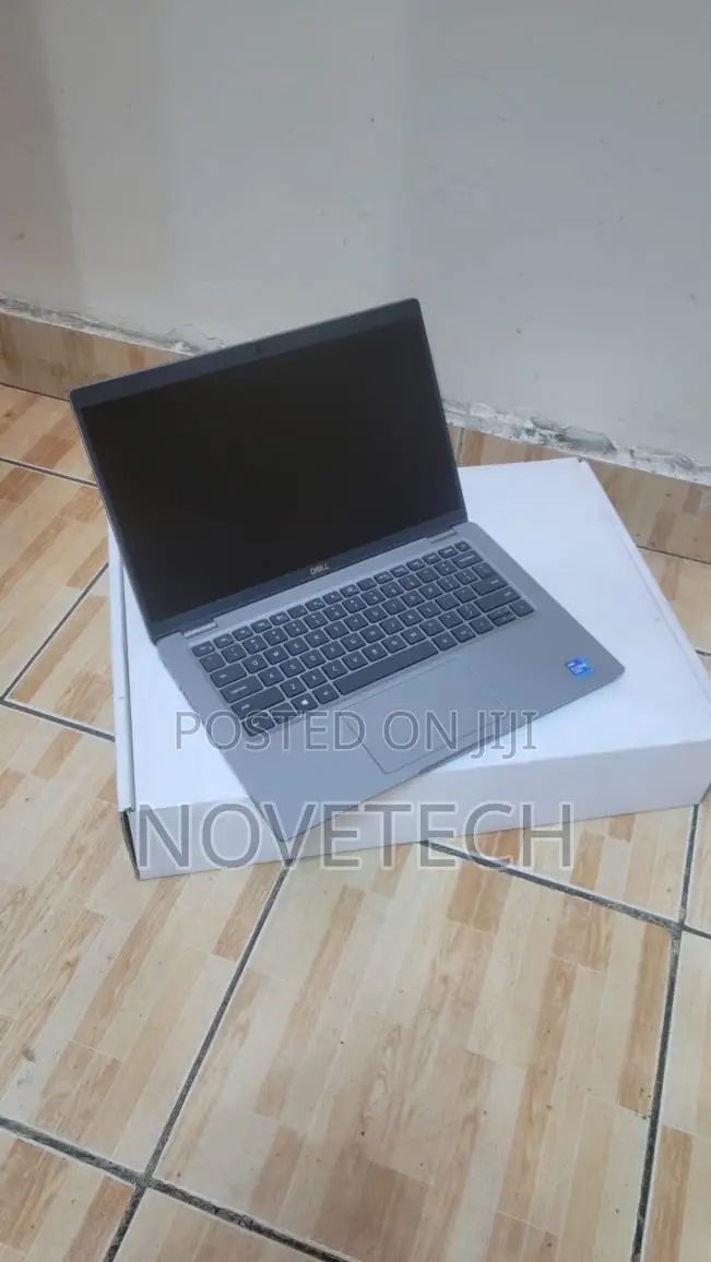 Laptop Dell Latitude 5320 16GB Intel Core I7 SSD 256GB