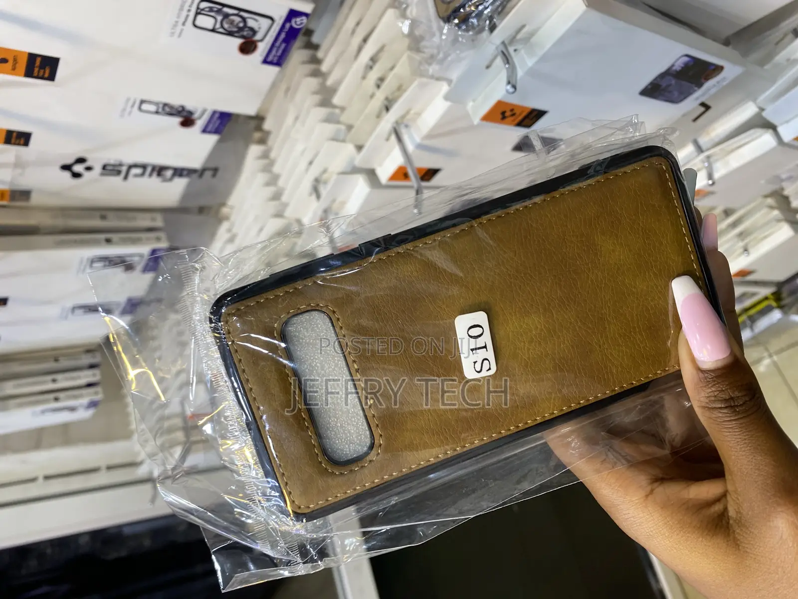 Mooper Samsung Galaxy S10 Premium Leather Slim Back Case