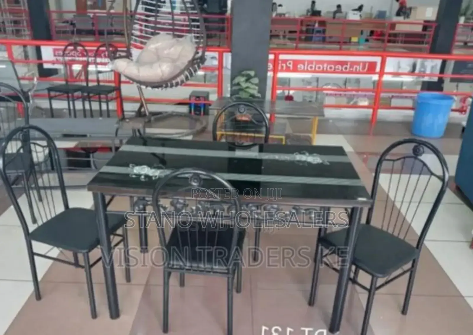 4 Sitter Exacutive Dining Table