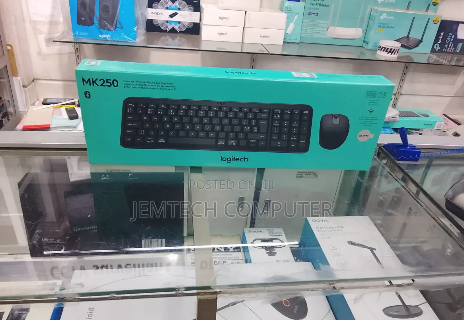 Logitech Mk250 Compact Bluetooth and Wireless Mouse and Keyboard