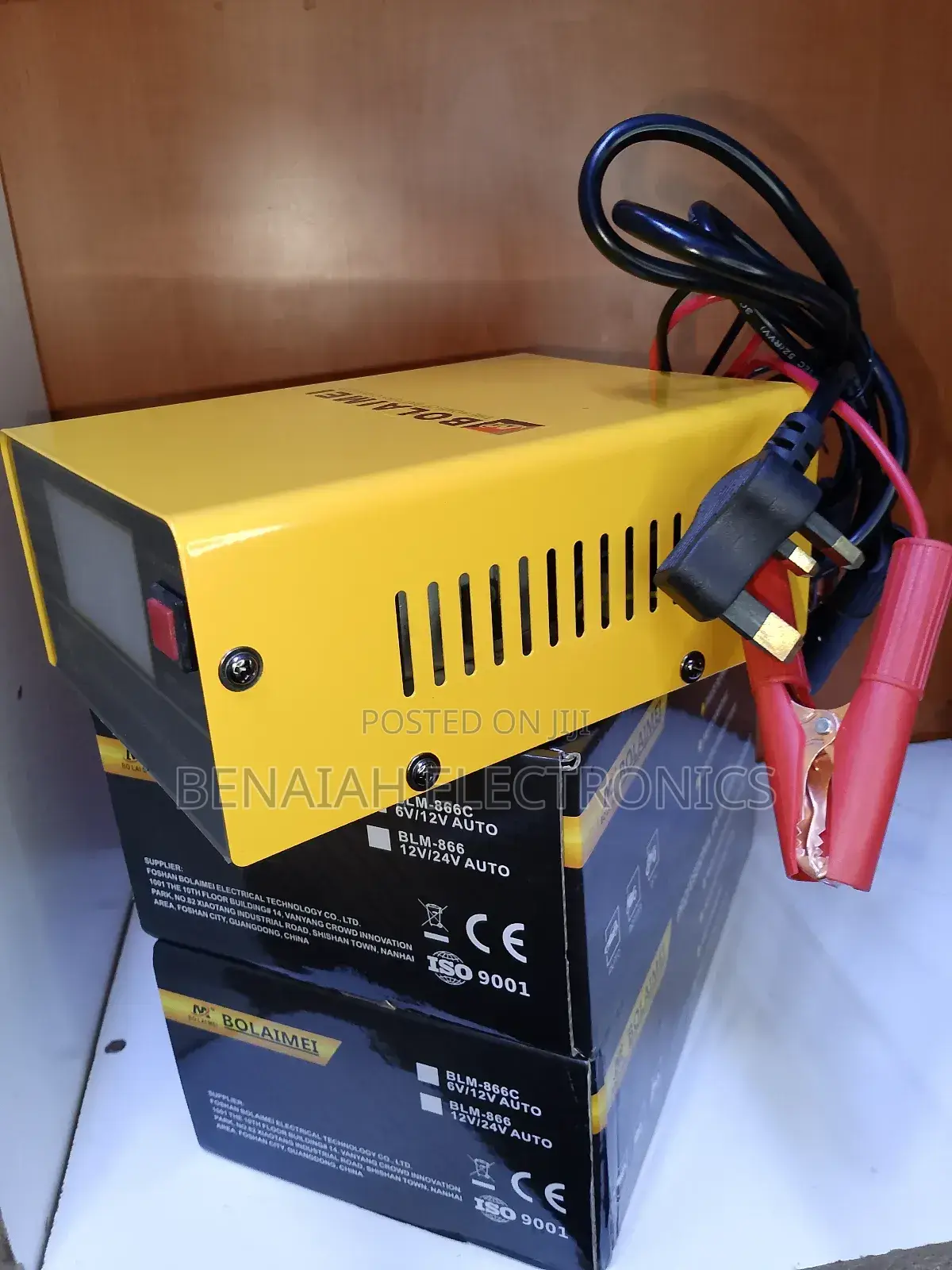 Car Battery Charger BLM - 866,3-200ah Intelligent Pulse Charger