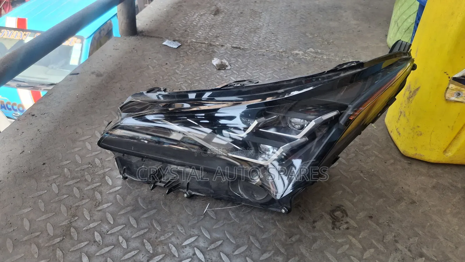 Lexus Nx 300 Headlight