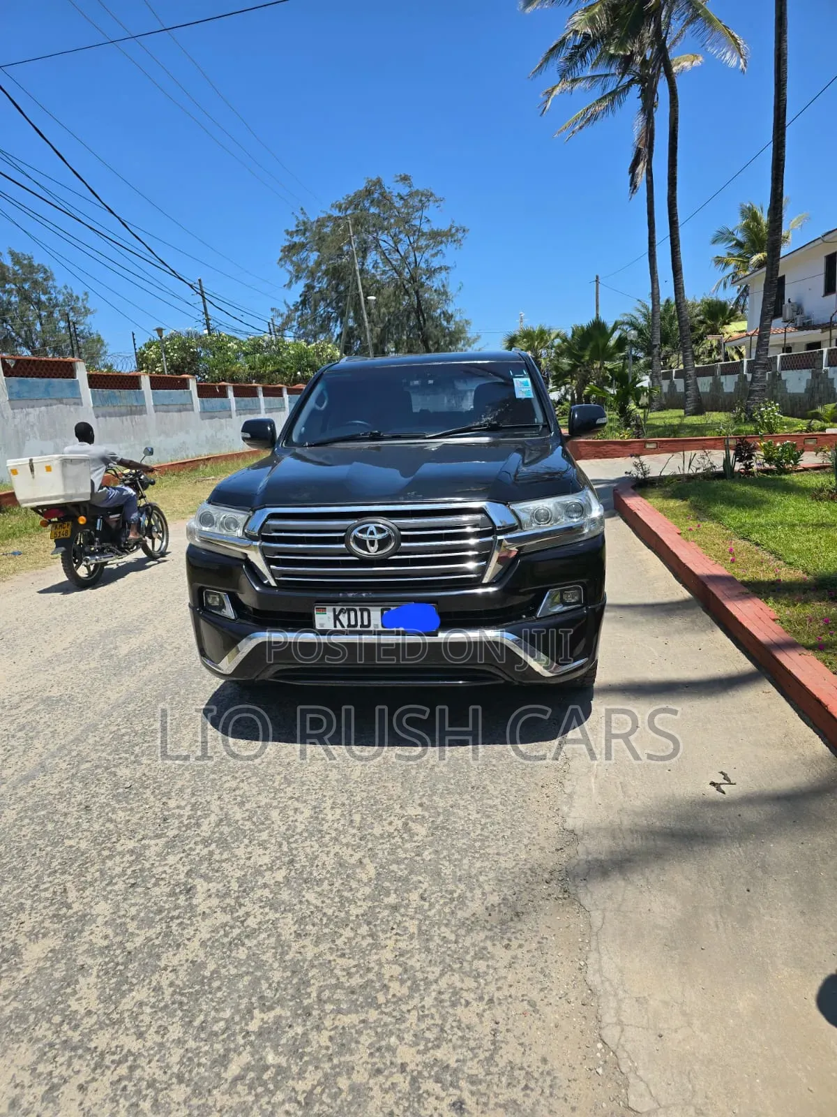 Toyota Land Cruiser 2012 Black