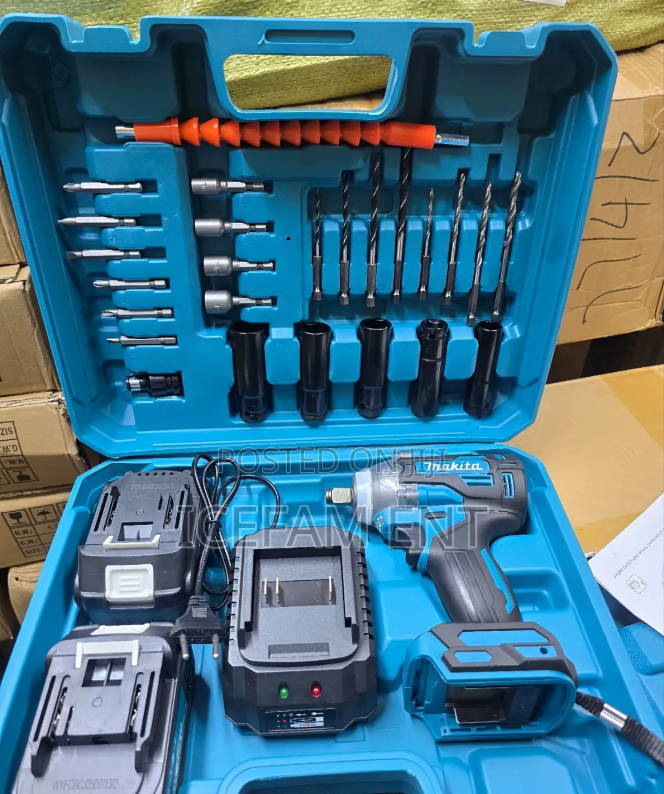 Makita Cordless Impact Wrench/Rechargeable Impact Wrench