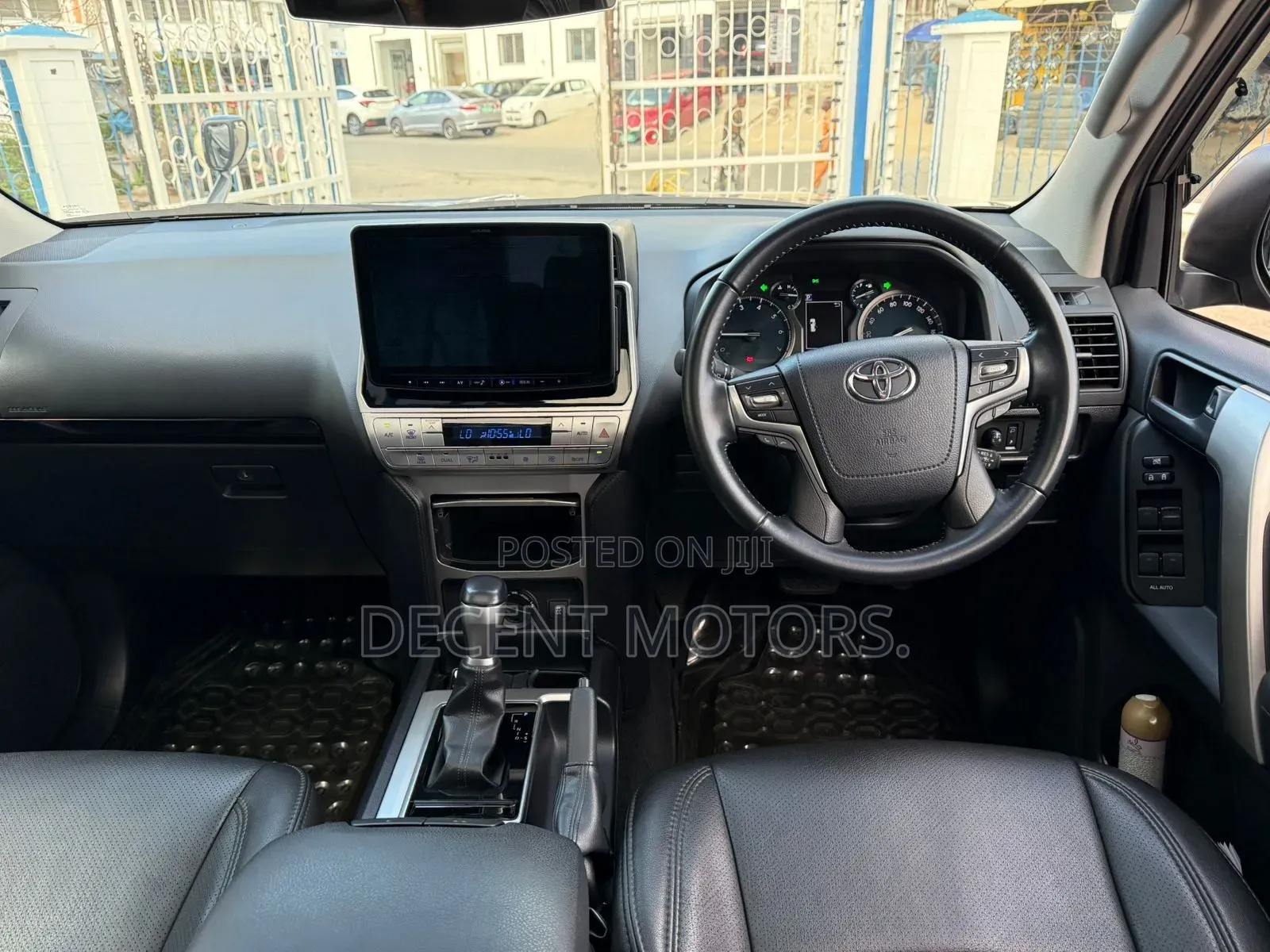 Toyota Land Cruiser Prado 2.7 2019 Gray