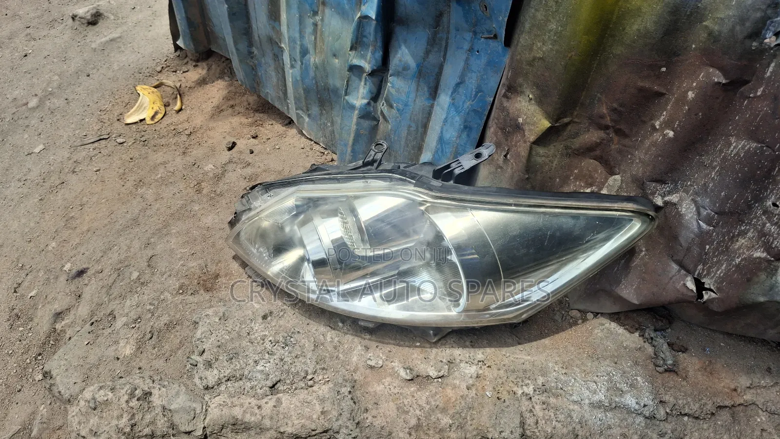Auris 2008/2009/2010/2011 Headlight