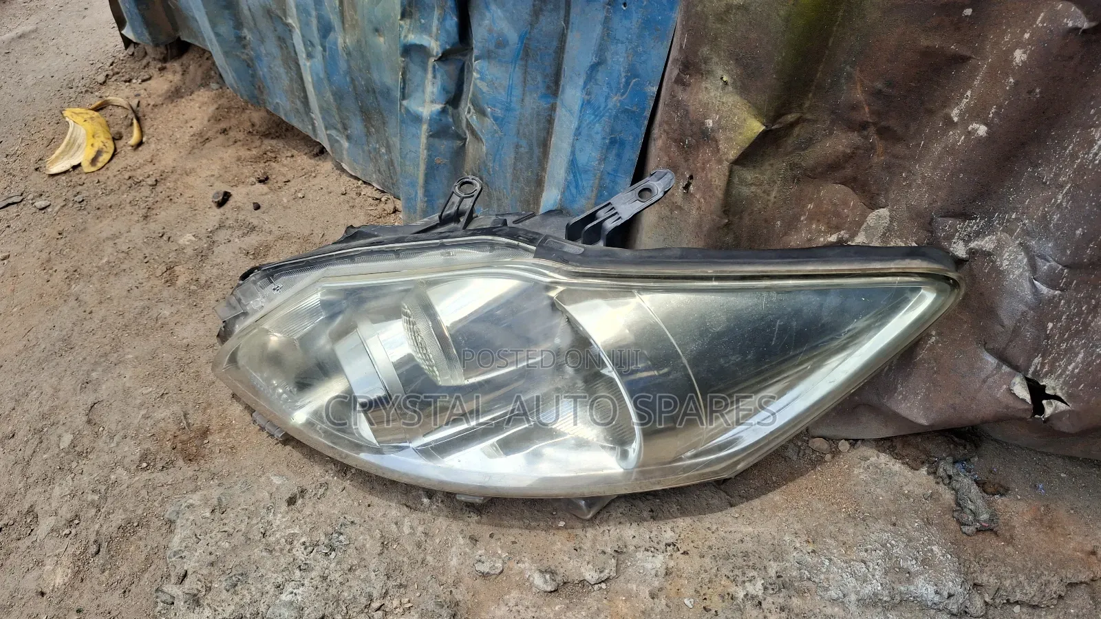 Auris 2008/2009/2010/2011 Headlight