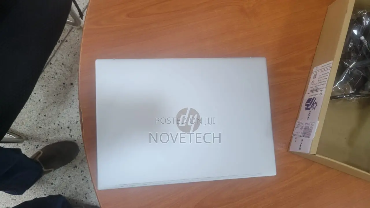 Laptop HP Pavilion 13 8GB AMD Ryzen 7 SSD 512GB