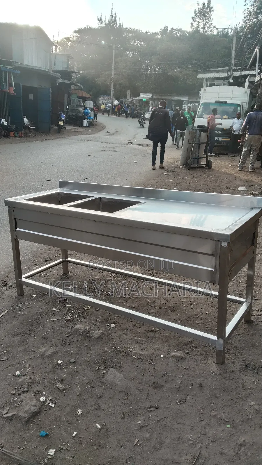 Commercial Double Sink With Large Working Space