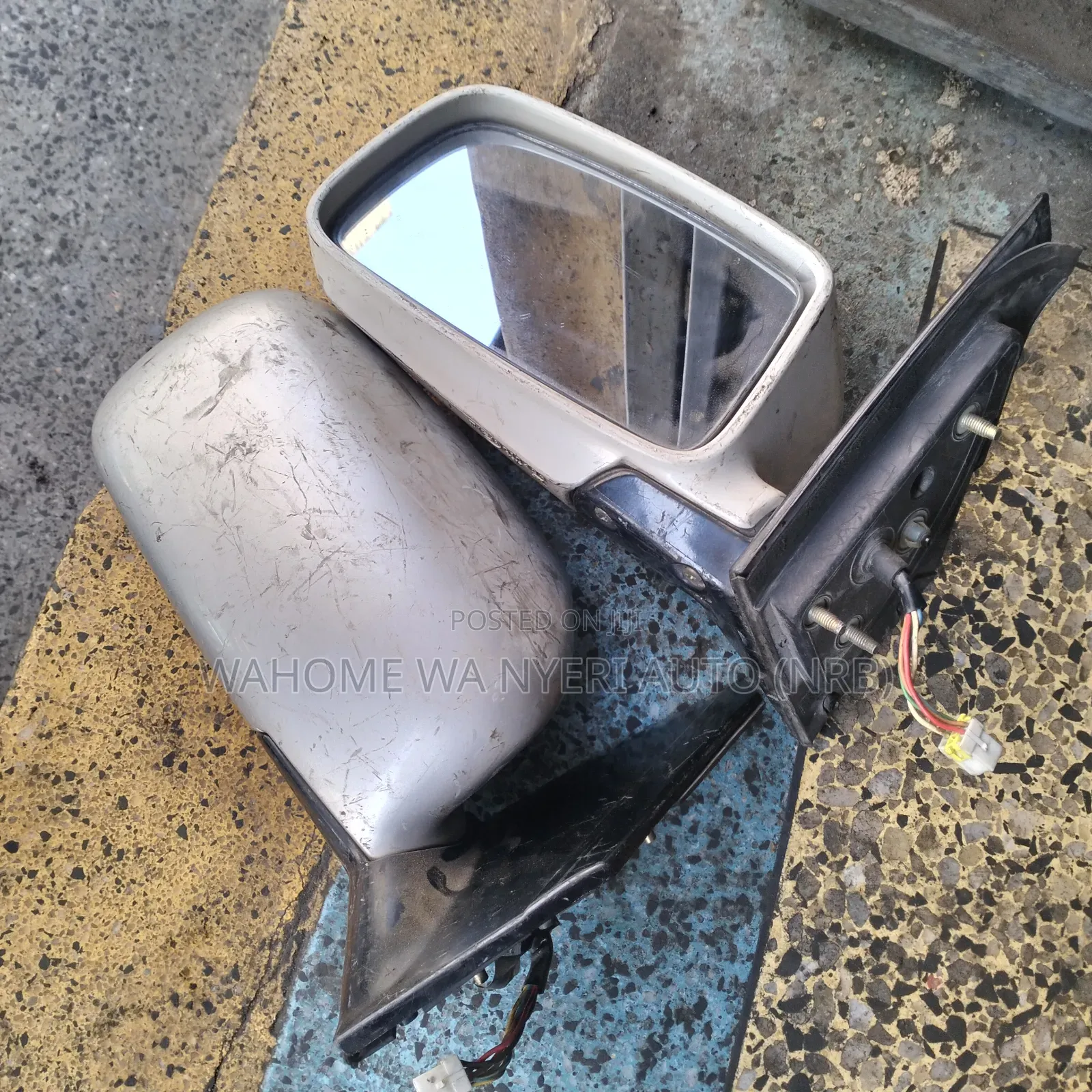 Side Mirror Mitsubishi Lancer Gallant