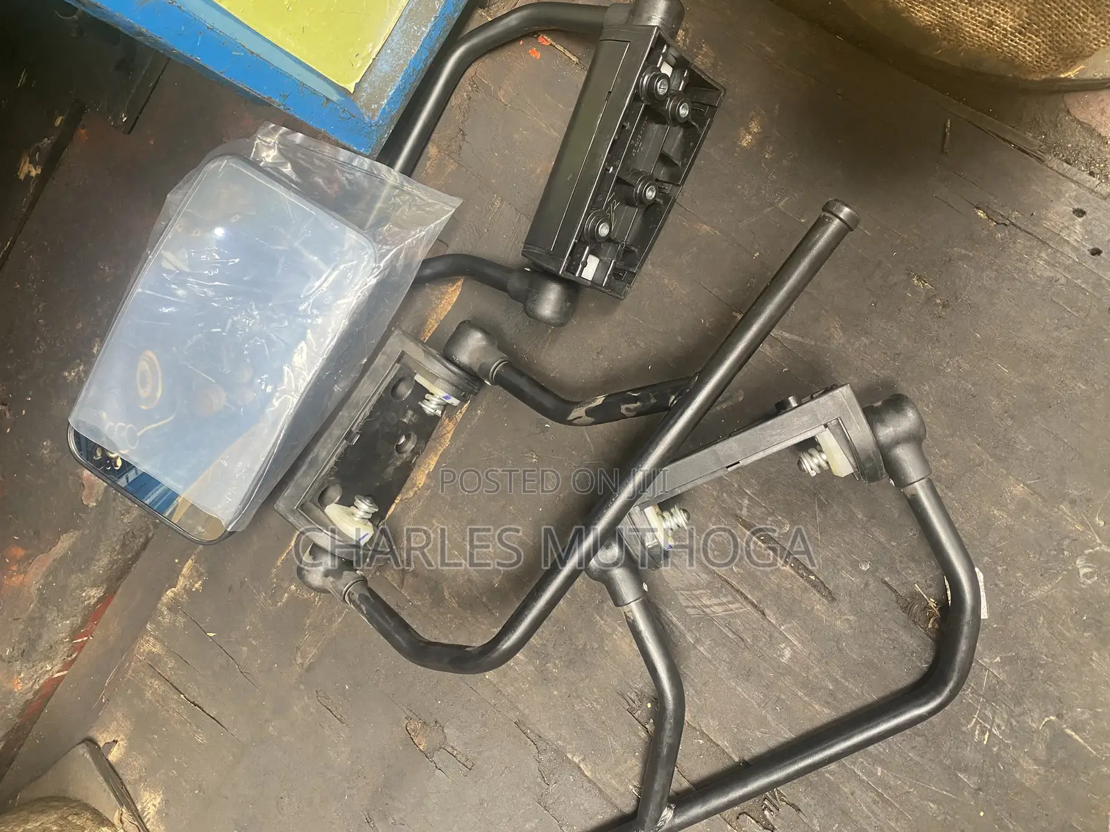 Fuso Fi Side Mirror Arm