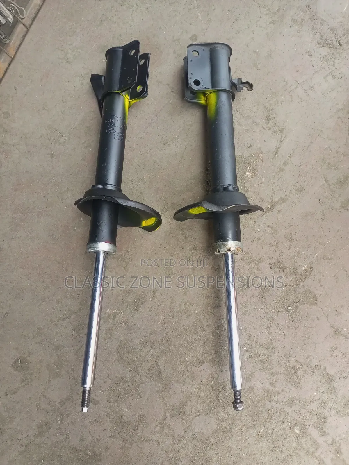 Subaru Forester Sg5 Back Shocks.