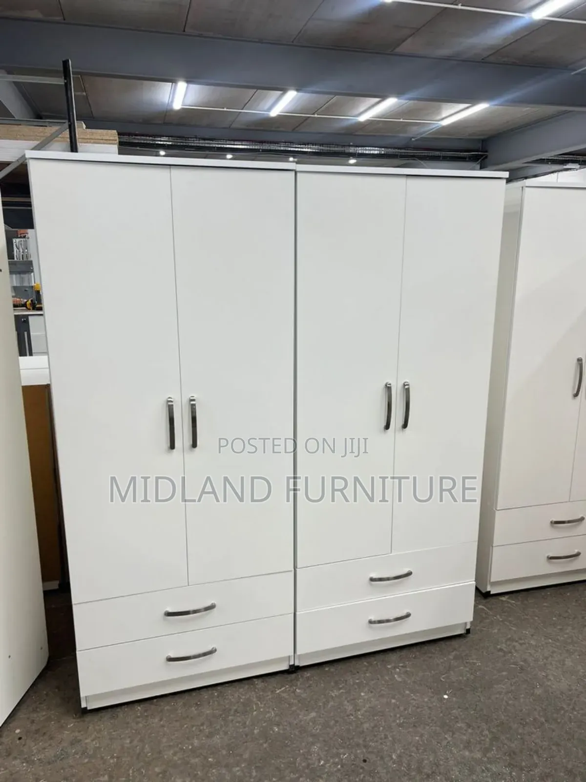 Customized Clothes Wardrobes or Cupboards