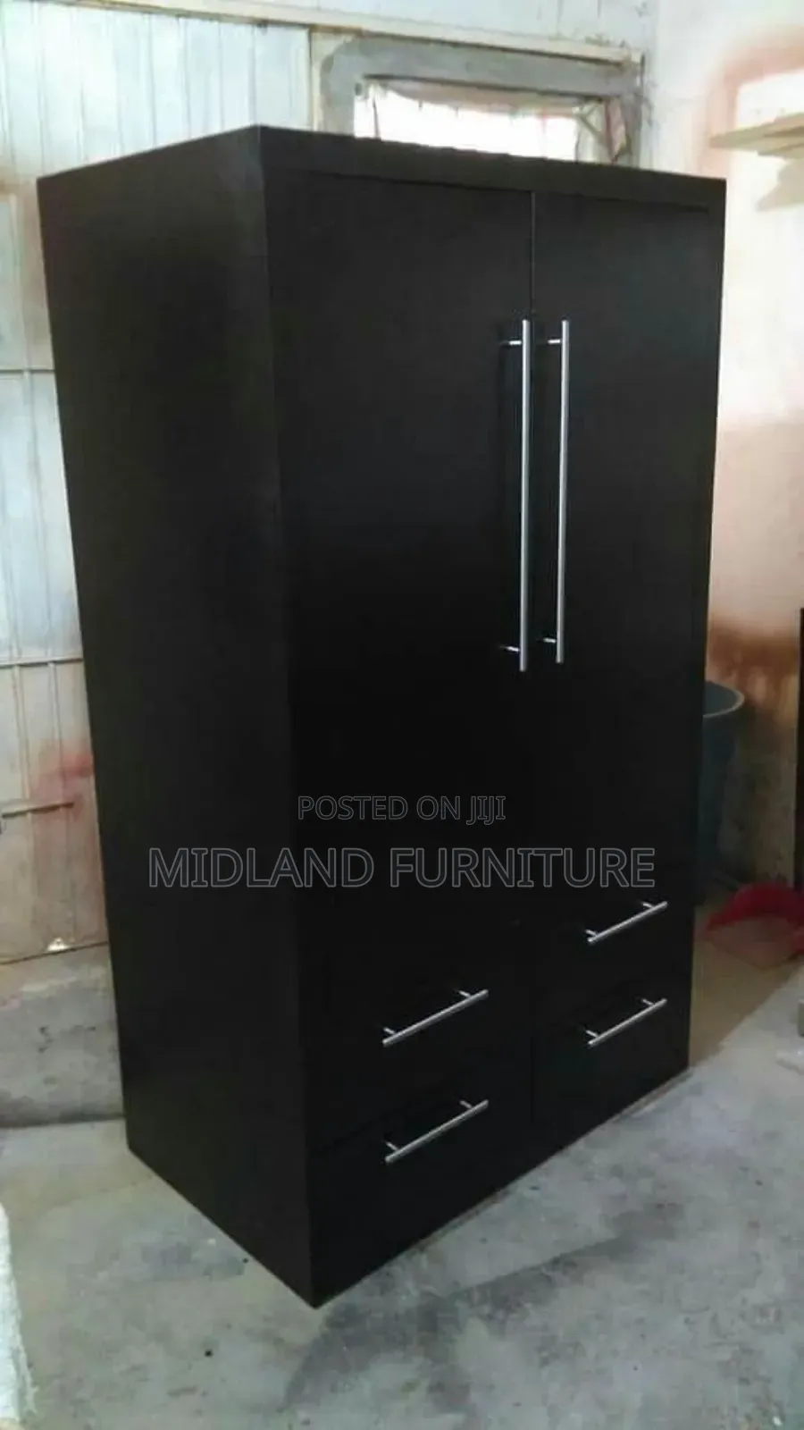 Customized Clothes Wardrobes or Cupboards