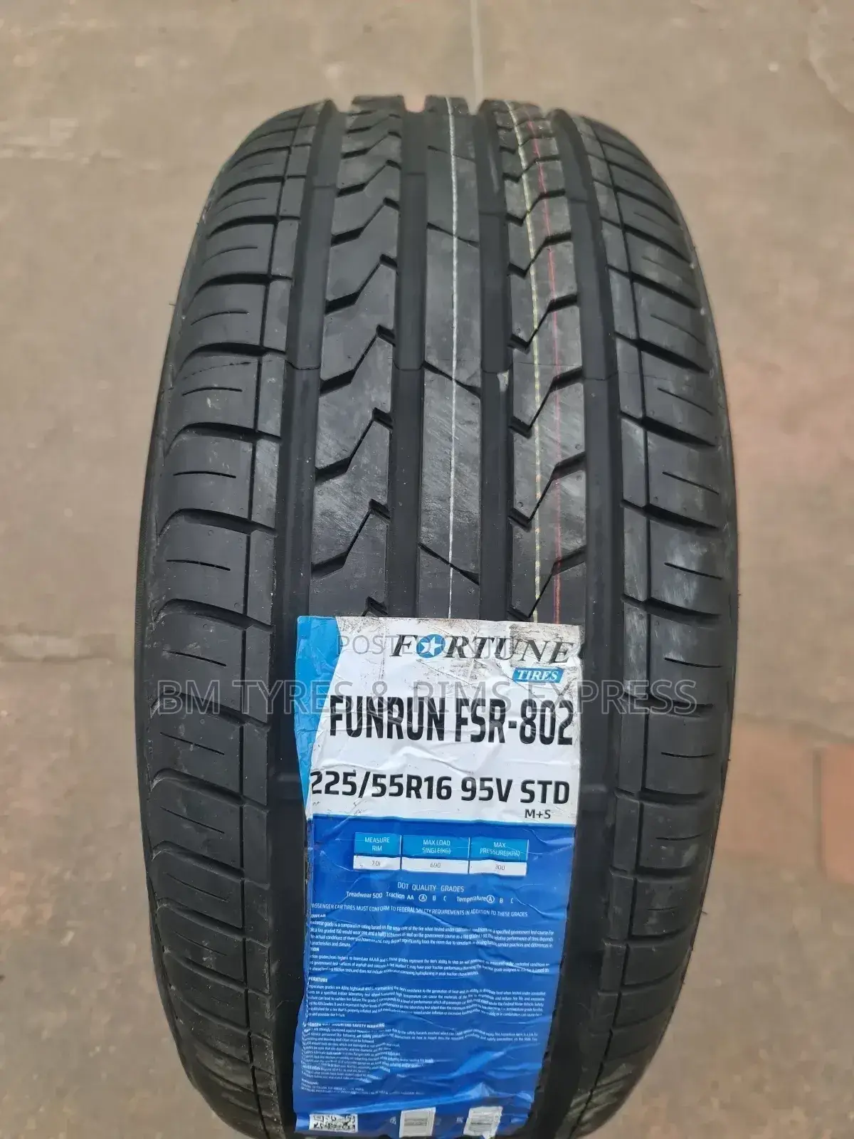 225 /55 R16 Fortune Tyres (Funrun)