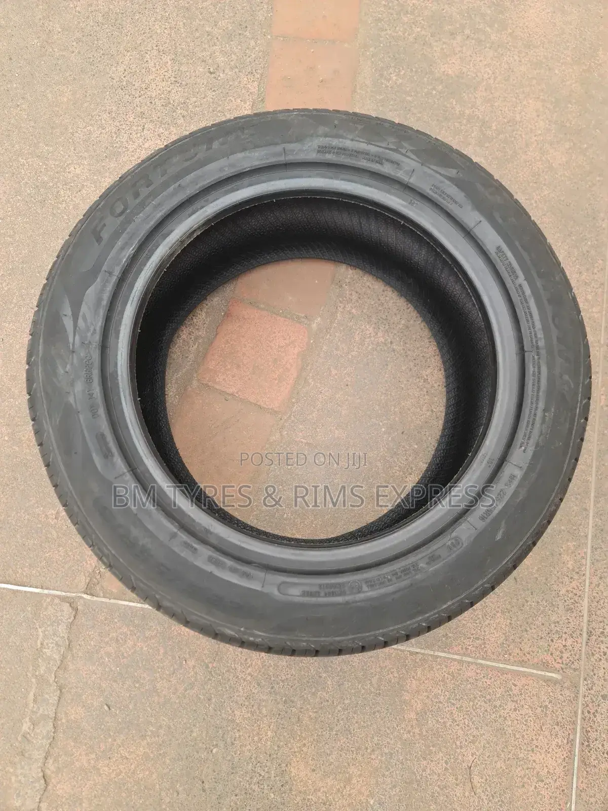 225 /55 R16 Fortune Tyres (Funrun)