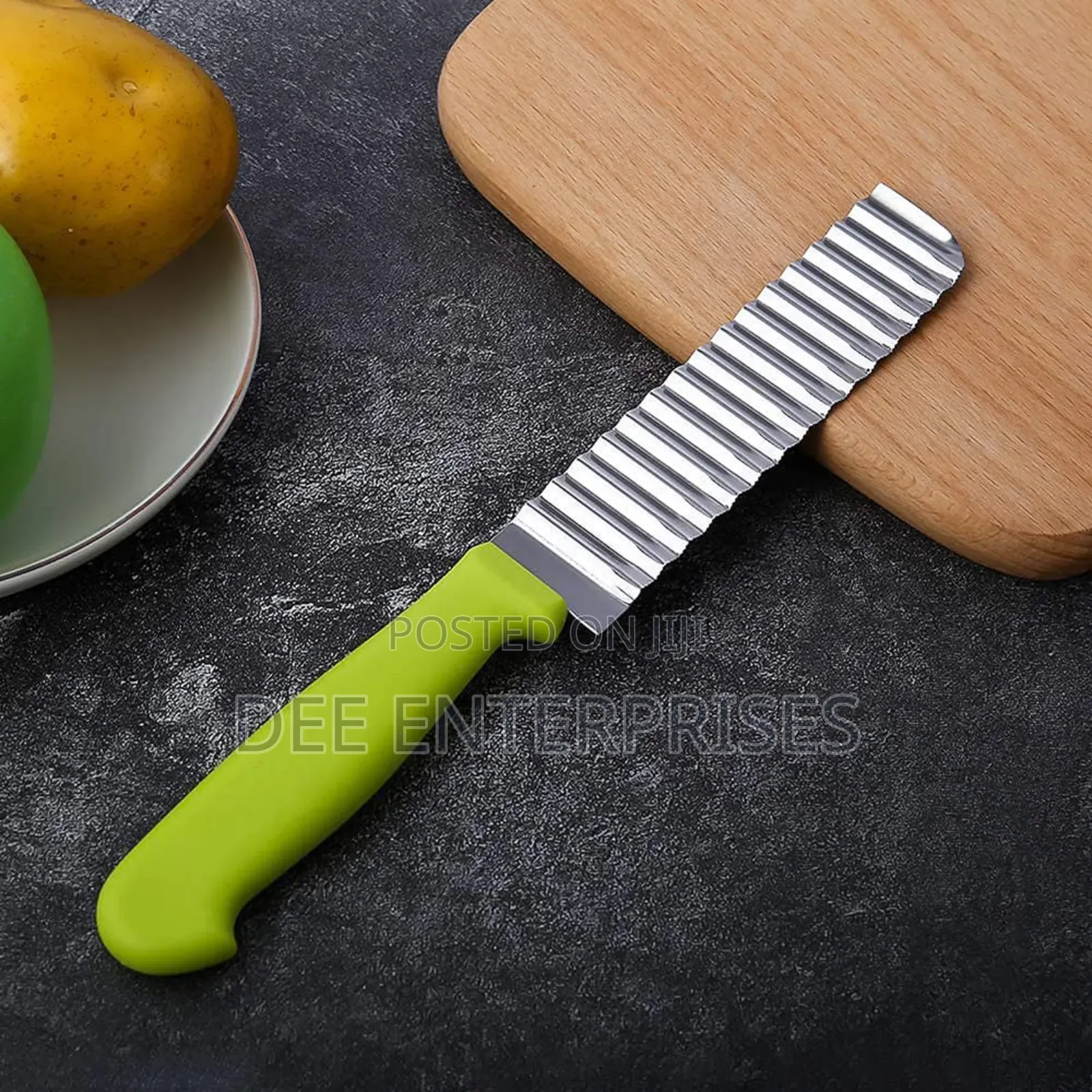 Crinkle Knife